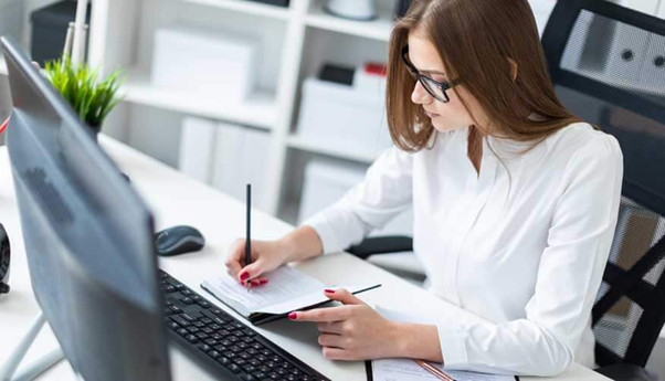 chậm nộp báo cáo tình hình sử dụng hóa đơn